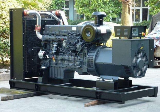 金湖全新本田150kw大型柴油发电机组